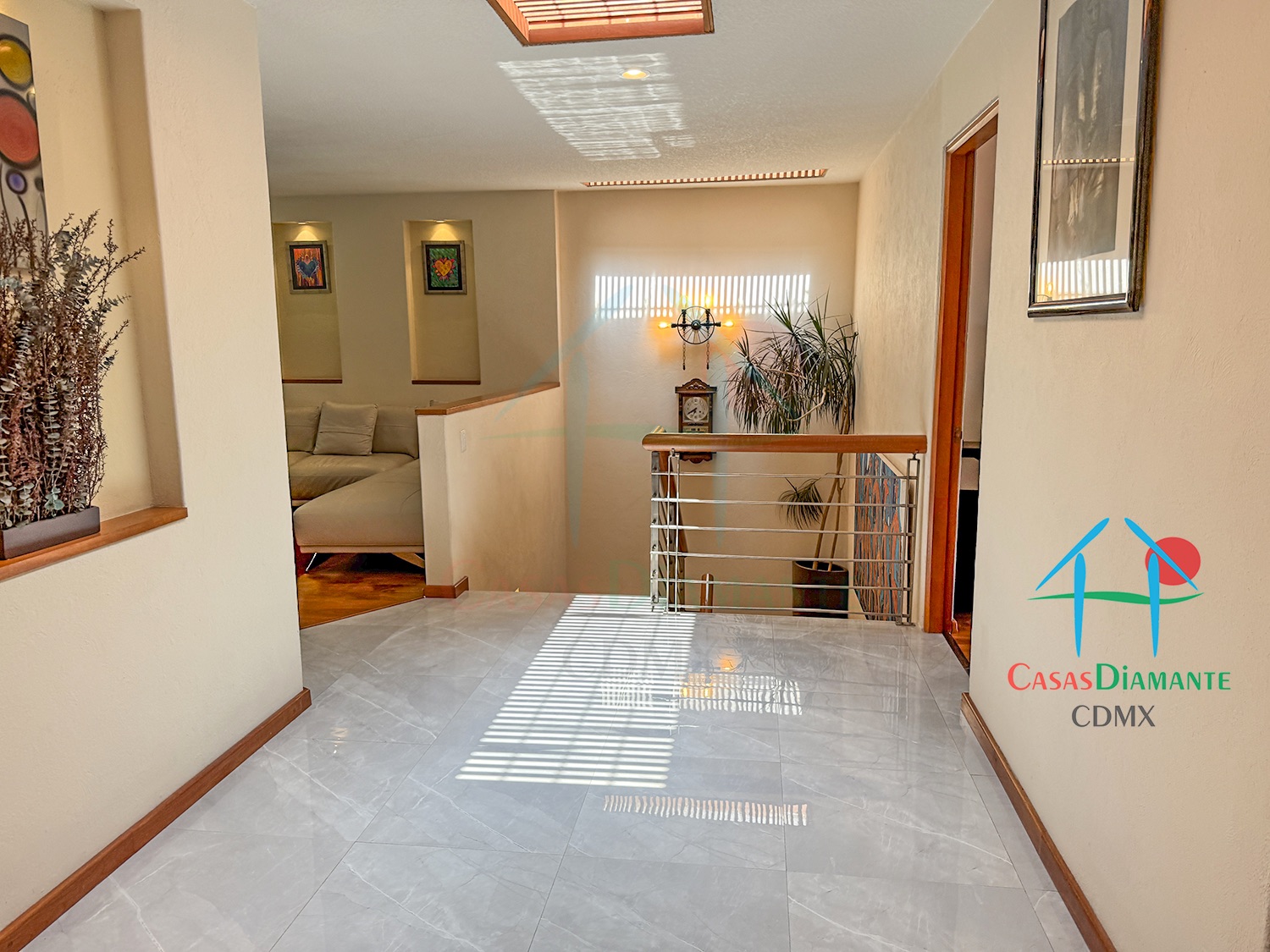 Las Aguilas Casa Iliada F - Escaleras y pasillos 6 Las Aguilas Casa Iliada F - Escaleras y pasillos 6